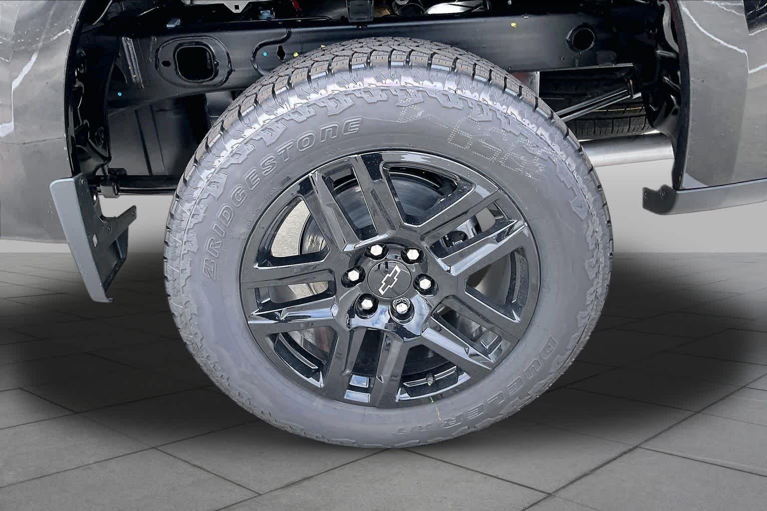 2026 Chevrolet Silverado 1500 LT Trail Boss - Photo 12