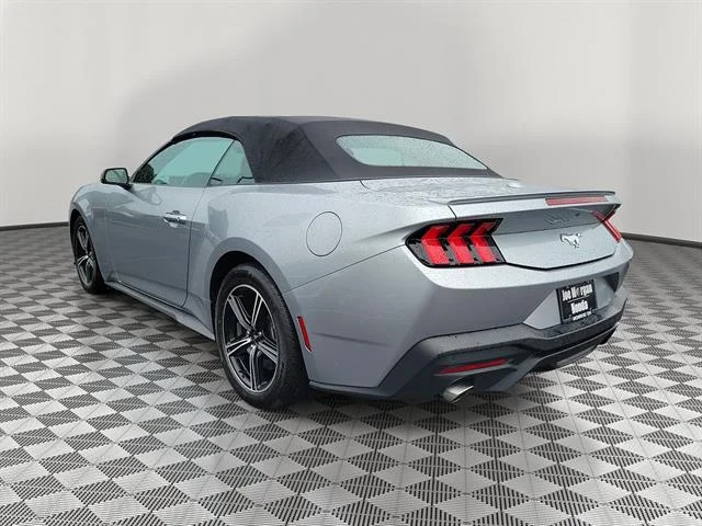 Used 2024 Iconic Silver Ford EcoBoost Premium image 3