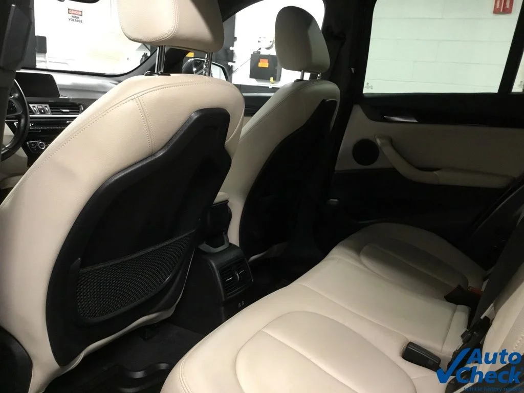 Used 2019 Gray BMW xDrive28i image 29