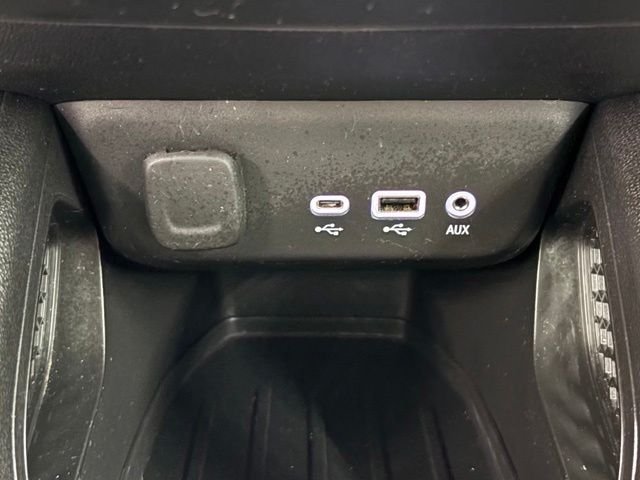 Used 2021 Red Chevrolet LT image 29