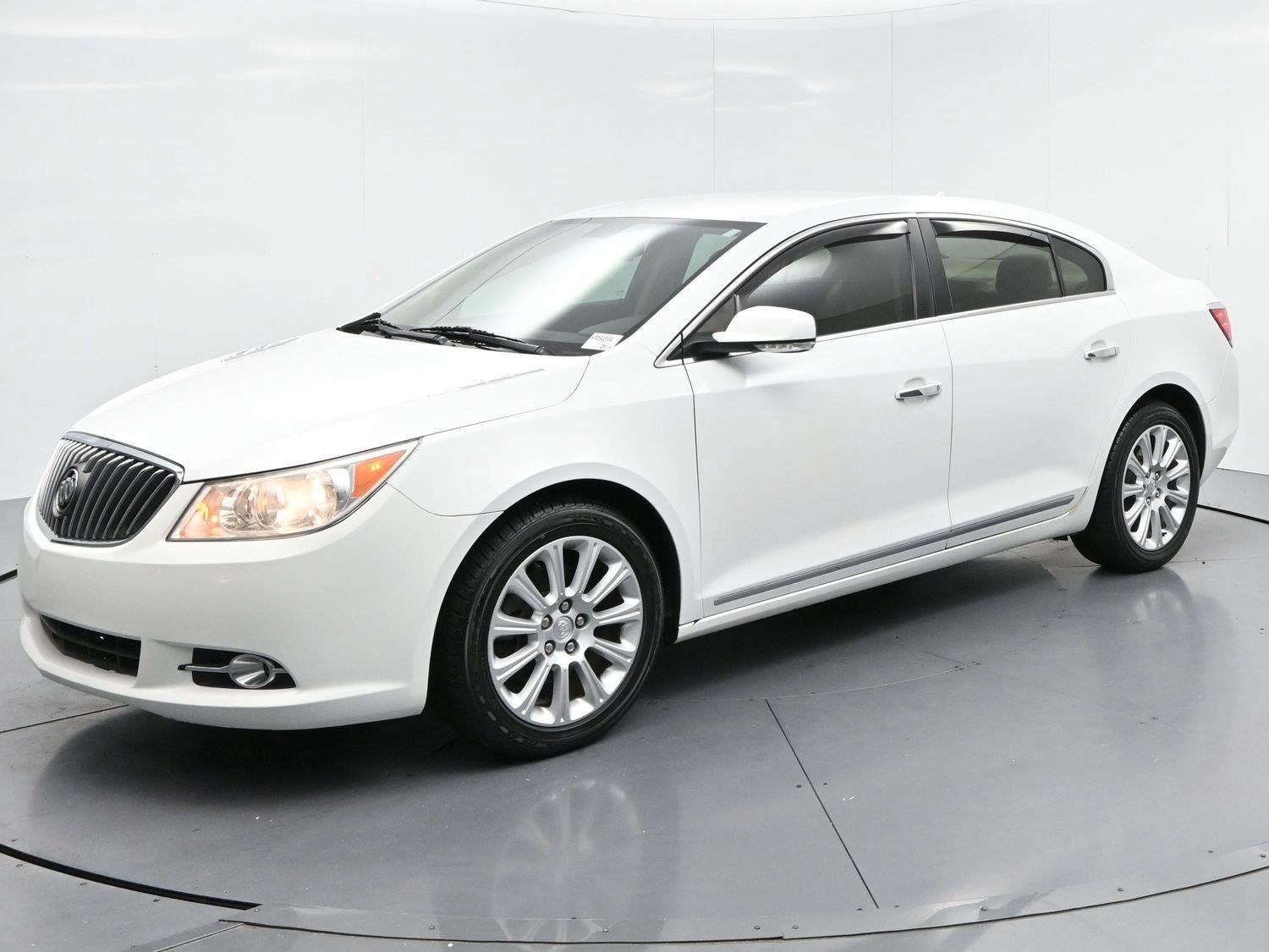 Used 2013 Summit White Buick Leather image 3