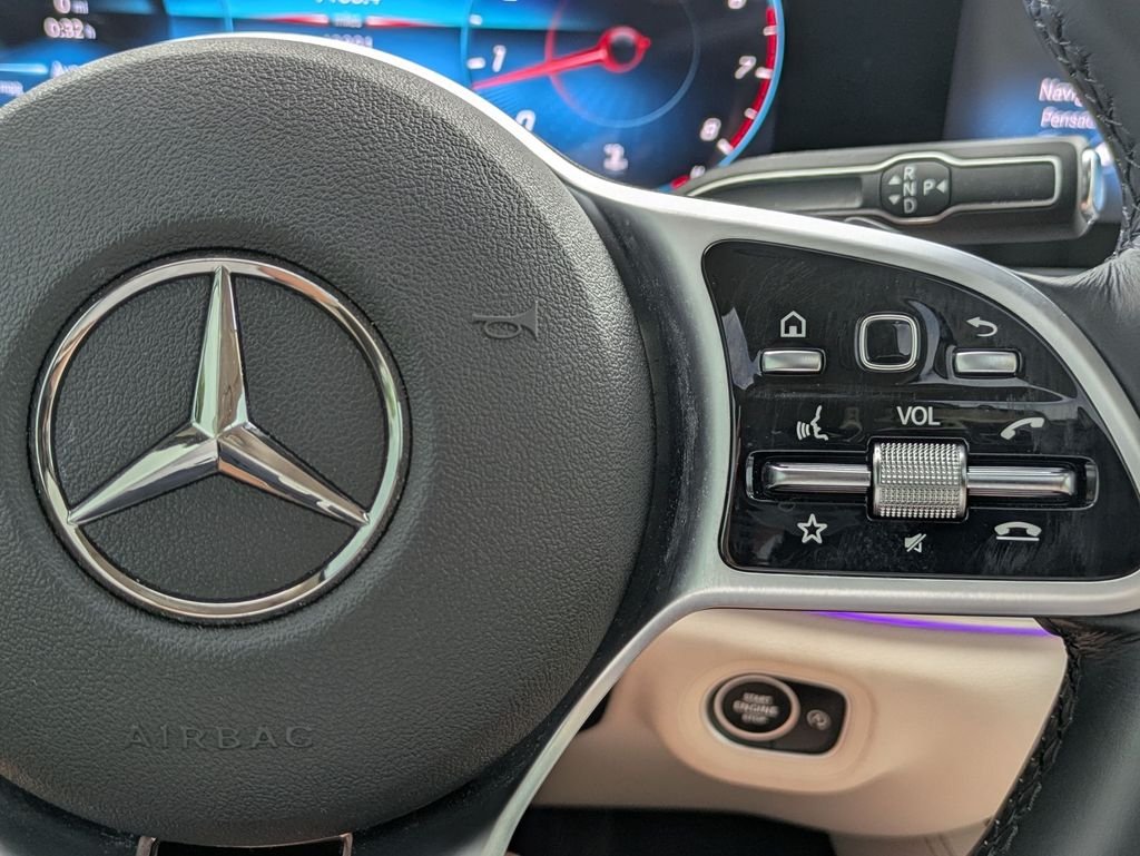 Used 2021 Red Mercedes-Benz GLE 350 image 17
