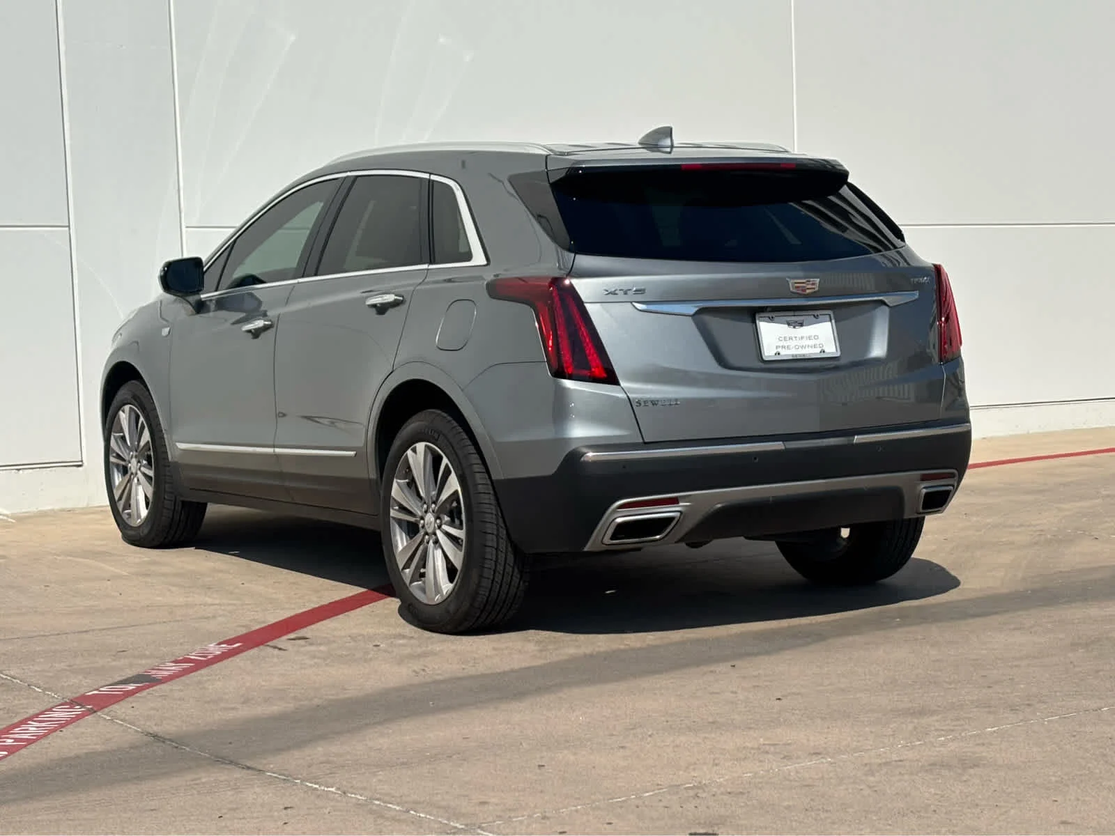 Used 2024 Argent Silver Metallic Cadillac Premium Luxury image 6