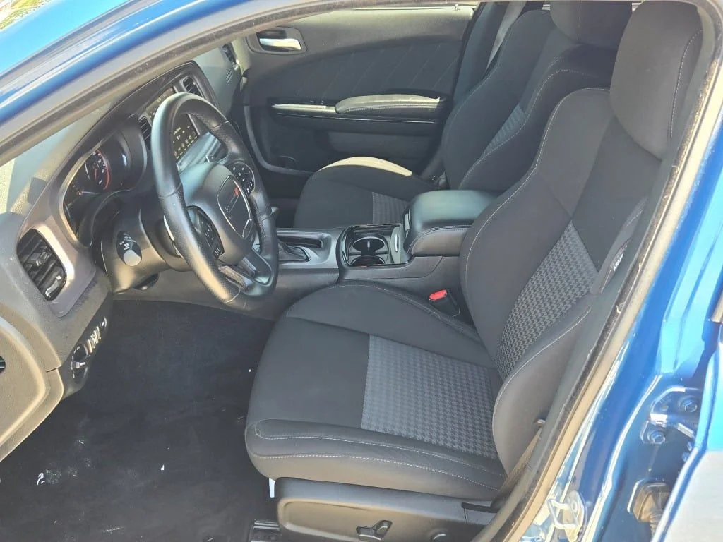 Certified Used 2023  Dodge R/T image 17