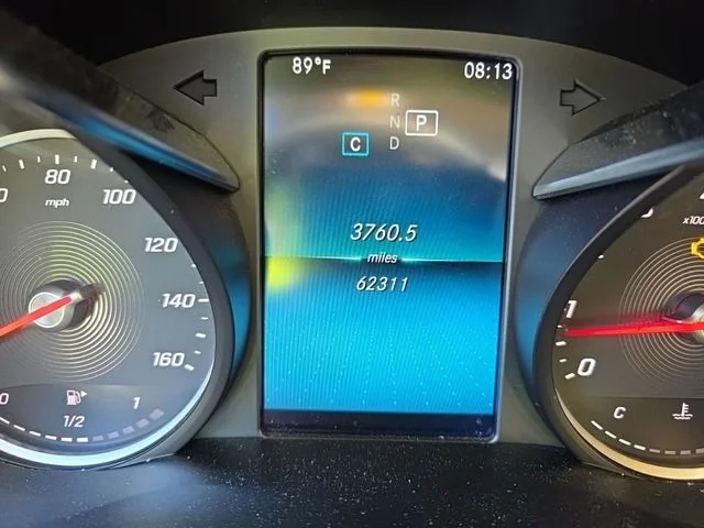 Used 2019  Mercedes-Benz C 300 image 10
