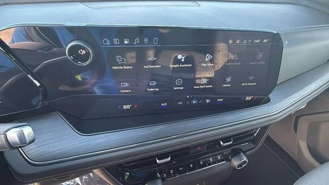 2026 Chevrolet Tahoe LS - Photo 15