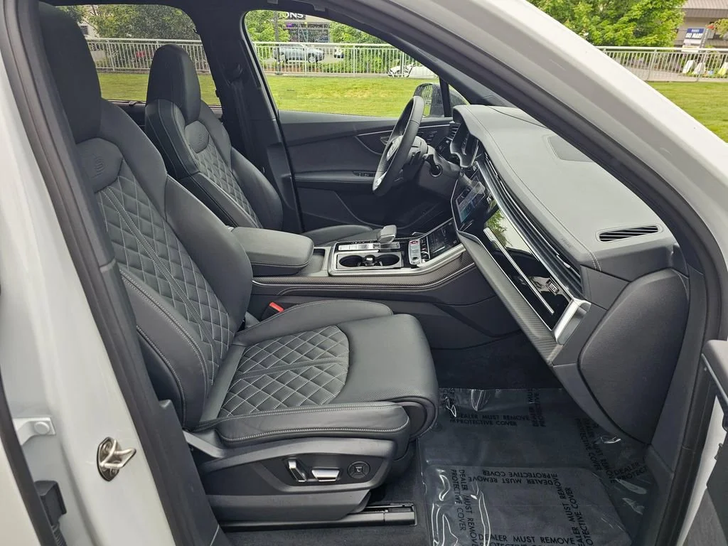 Used 2025  Audi Prestige image 11