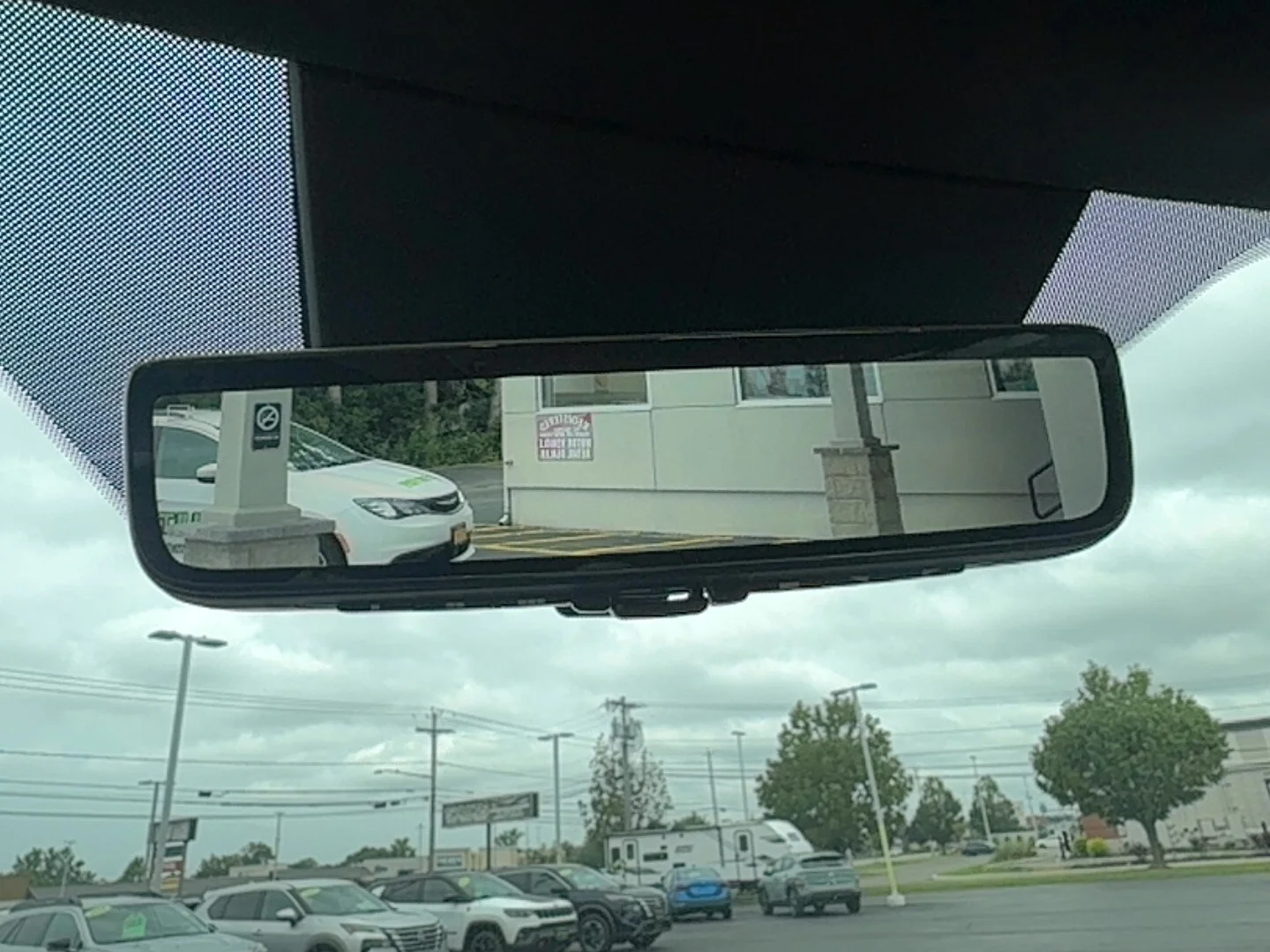 Used 2024 White Kia SX X-LINE image 25