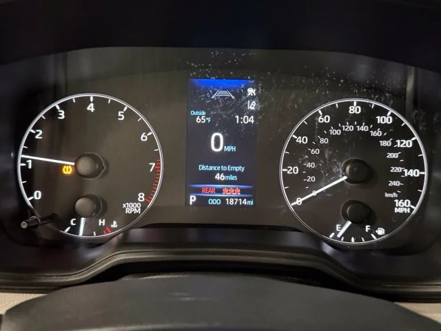 Used 2024  Toyota LE image 31