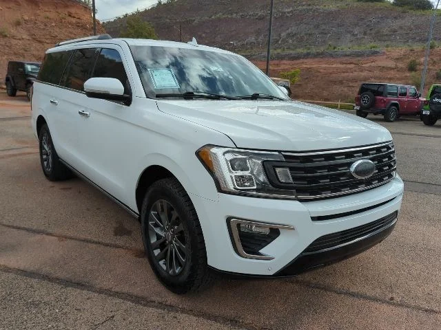 Used 2021 White Ford Limited image 3