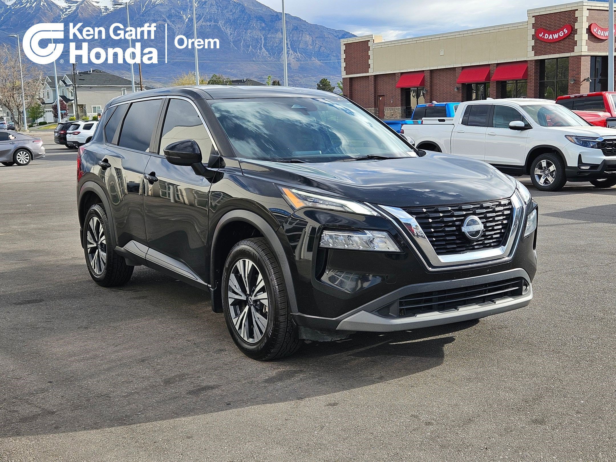 2022 Nissan Rogue SV