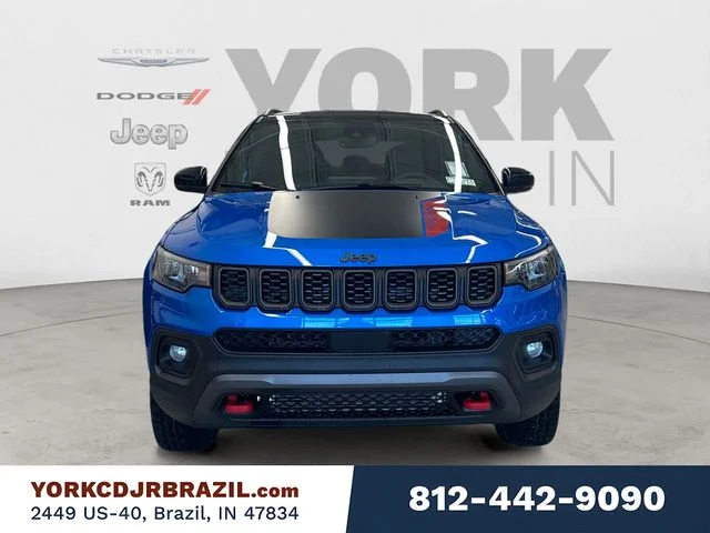 New 2026 Hydro Blue Pearl-Coat Exterior Paint Jeep Trailhawk image 8