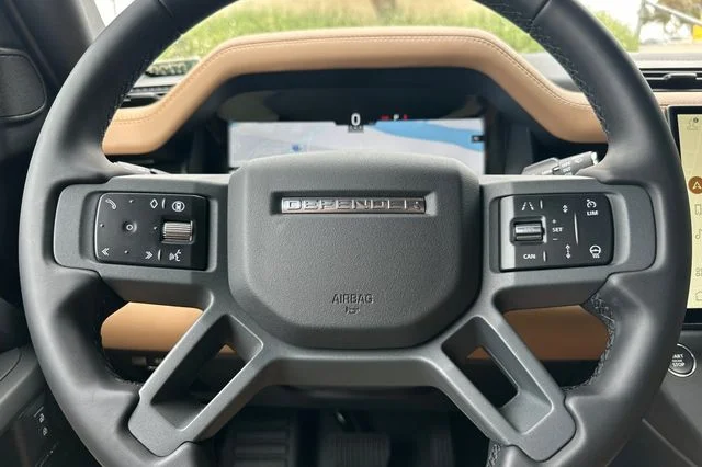 New 2026 Santorini Black Land Rover S image 22