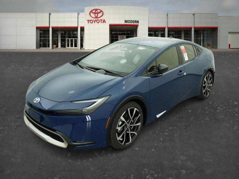 2026 Toyota Prius XSE's photo