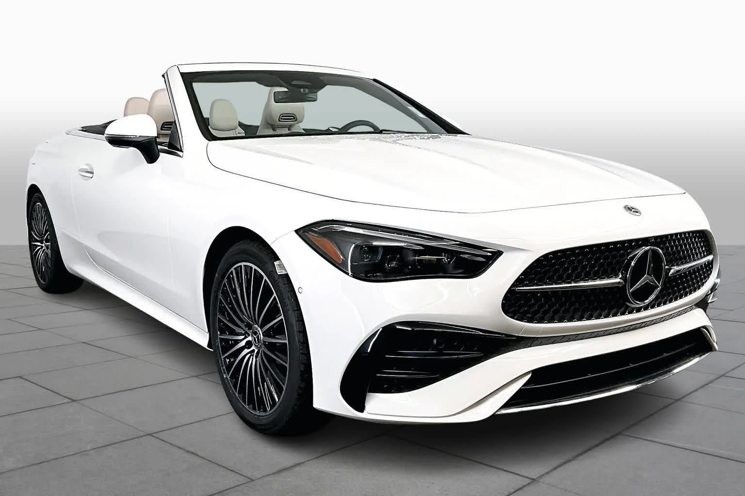 Used 2026 Polar White Mercedes-Benz CLE 450 image 2