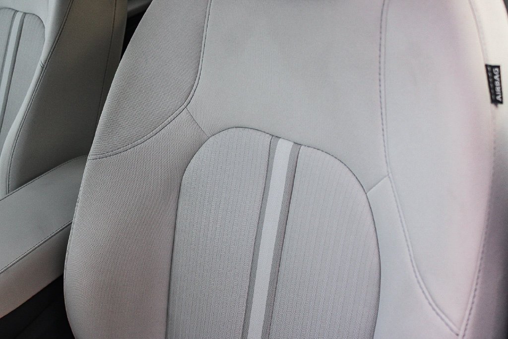 Certified Used 2023 Silver Hyundai Blue image 26