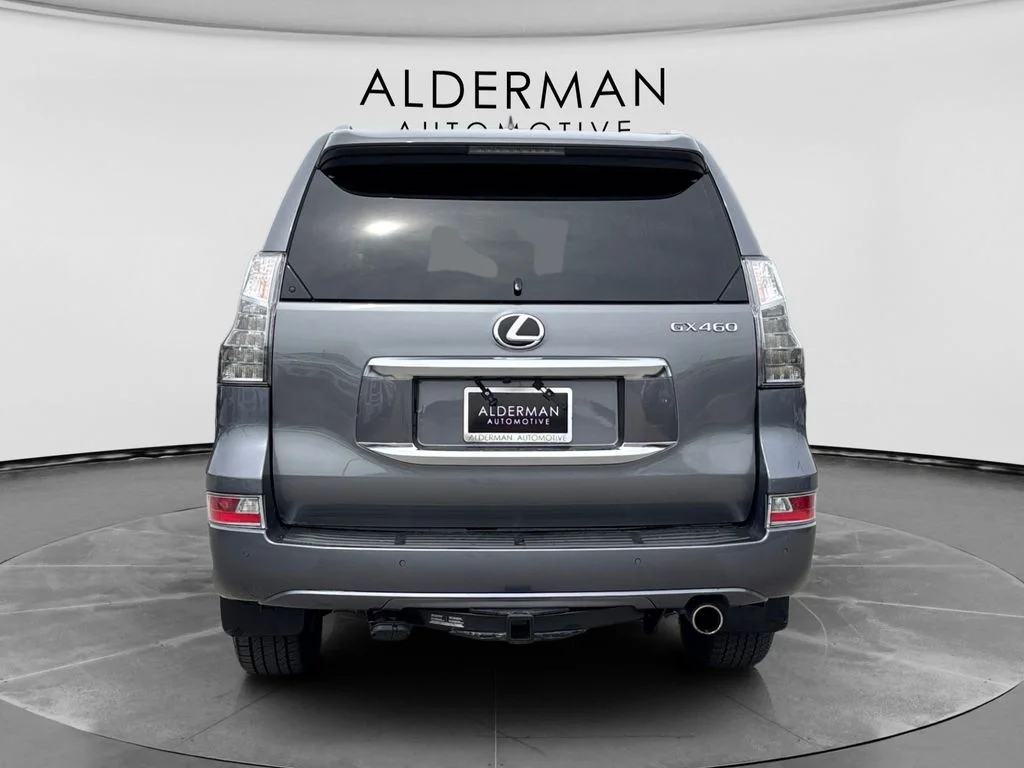 Used 2021 Gray Lexus 460 image 4