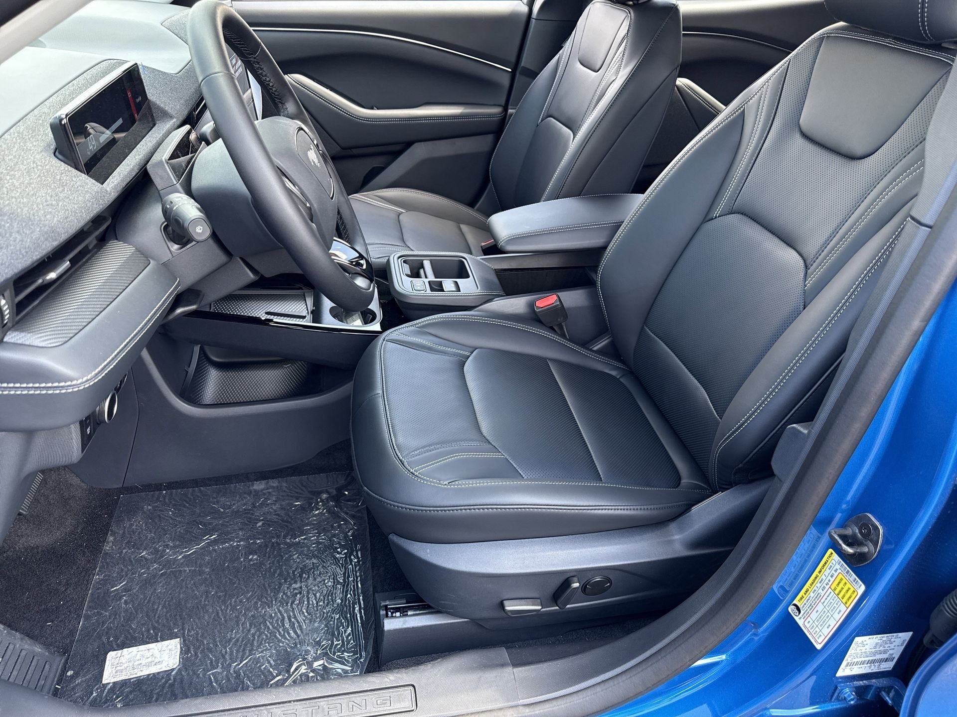2025 Ford Mustang Mach-E Premium - Photo 20