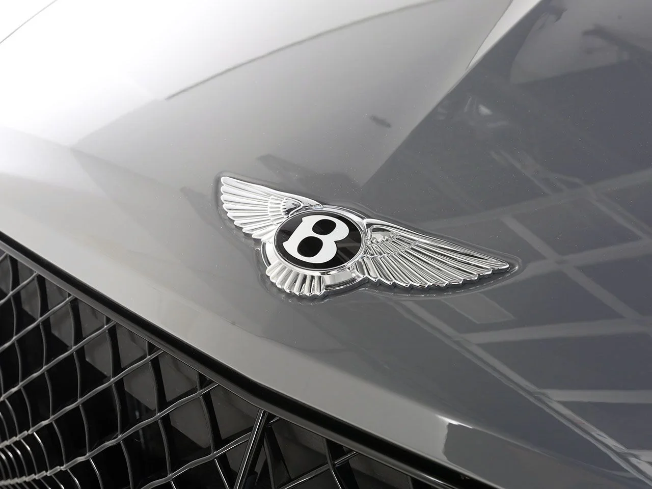 Certified Used 2024  Bentley S image 8