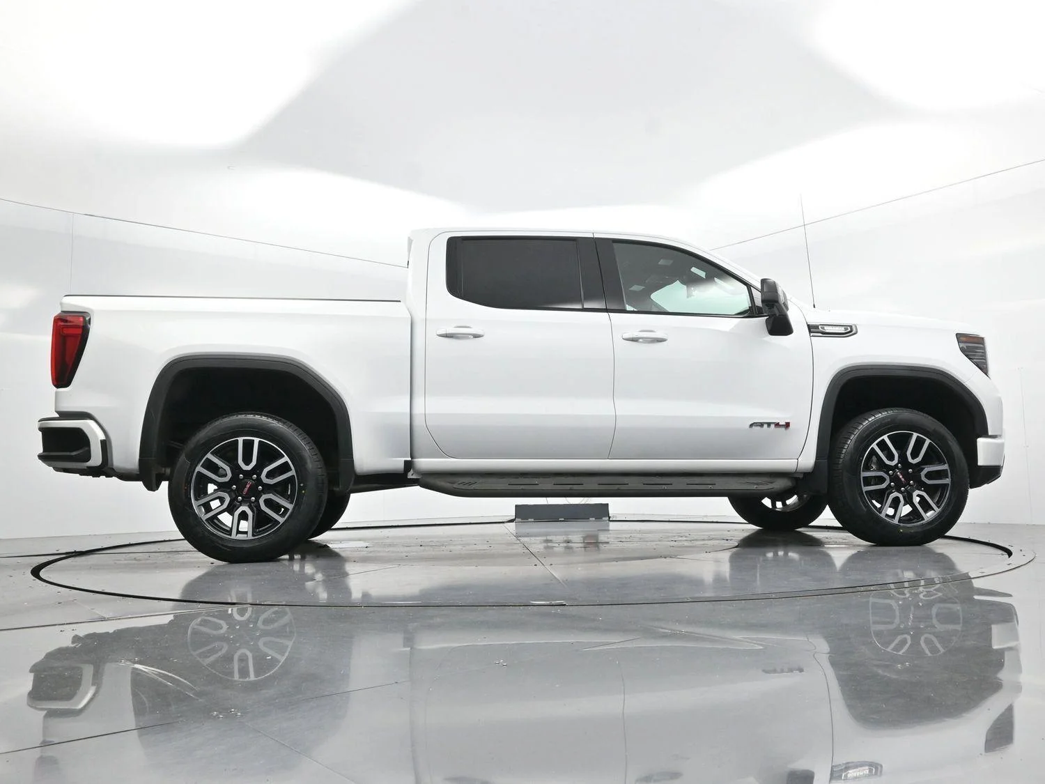 Used 2025 Summit White GMC AT4 image 53