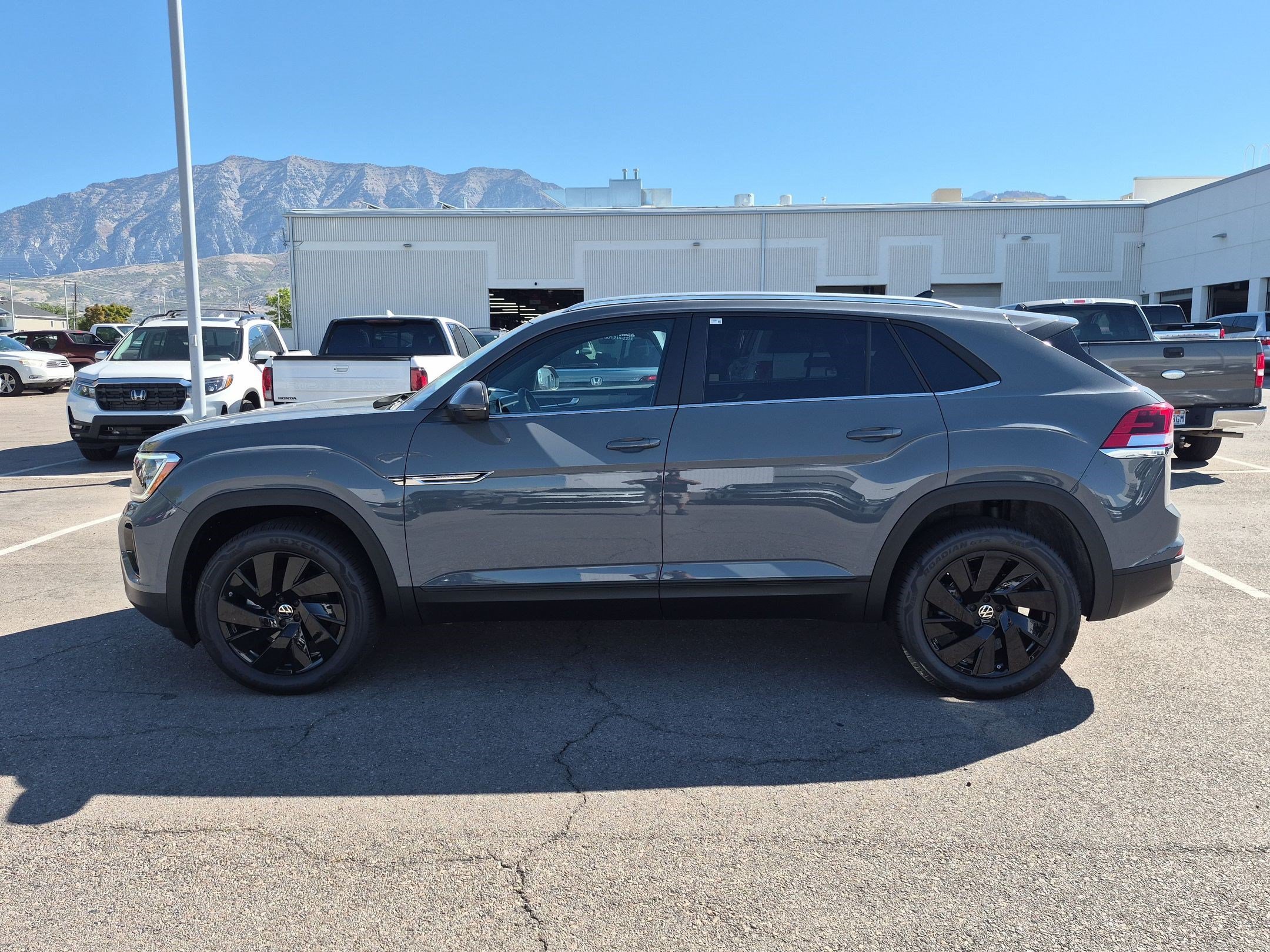 New 2026 Pure Gray Volkswagen 2.0T SE w/Technology image 7