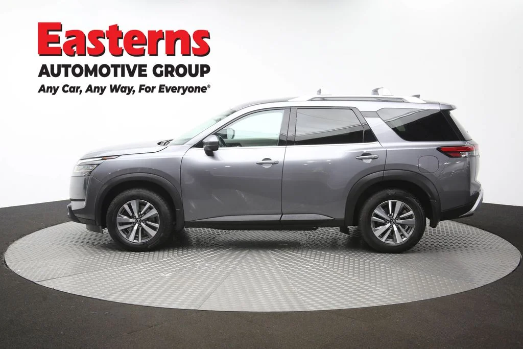 Used 2023 Gray Nissan SL image 60