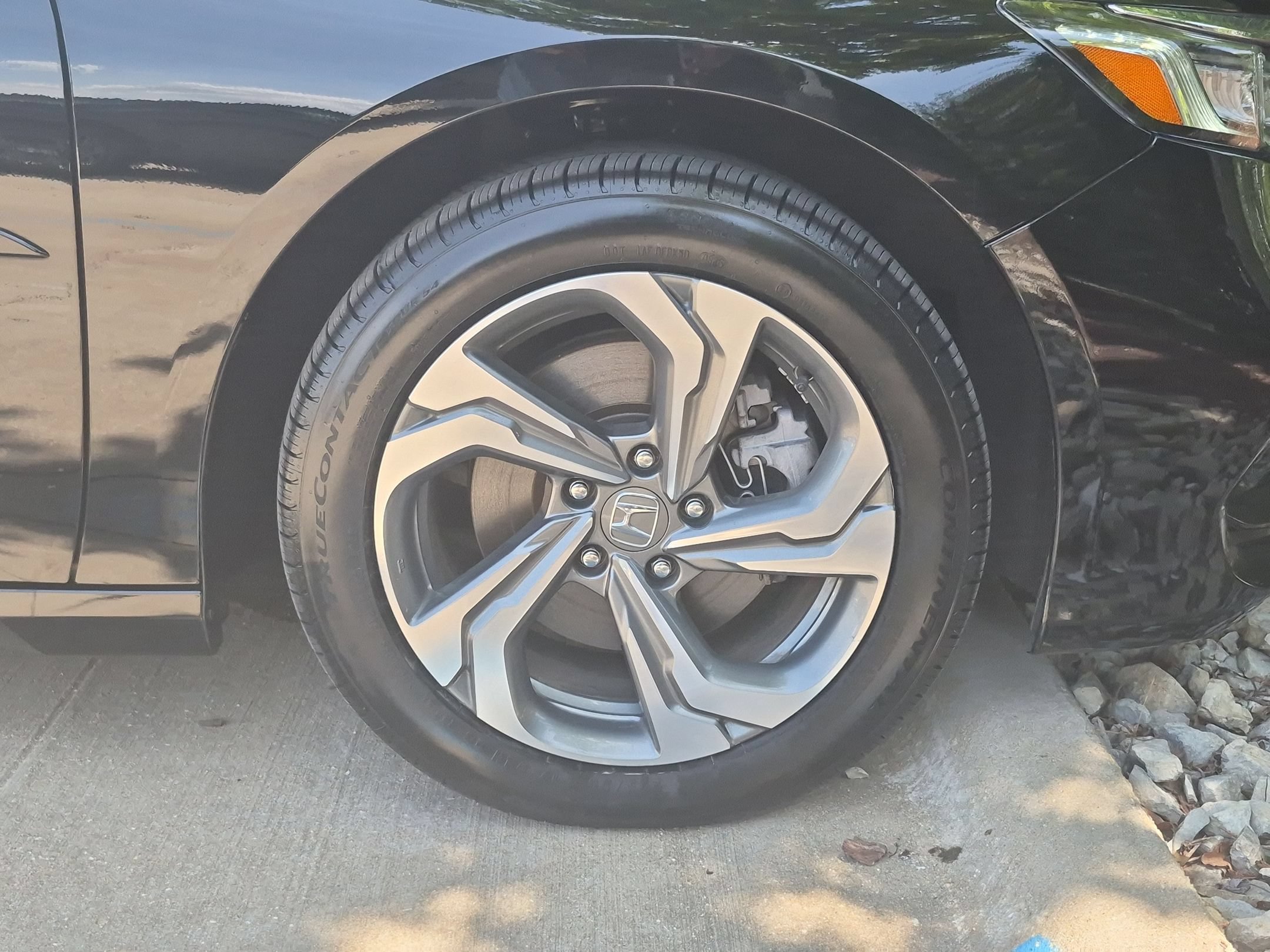 2019 Honda Accord EX-L - Photo 34