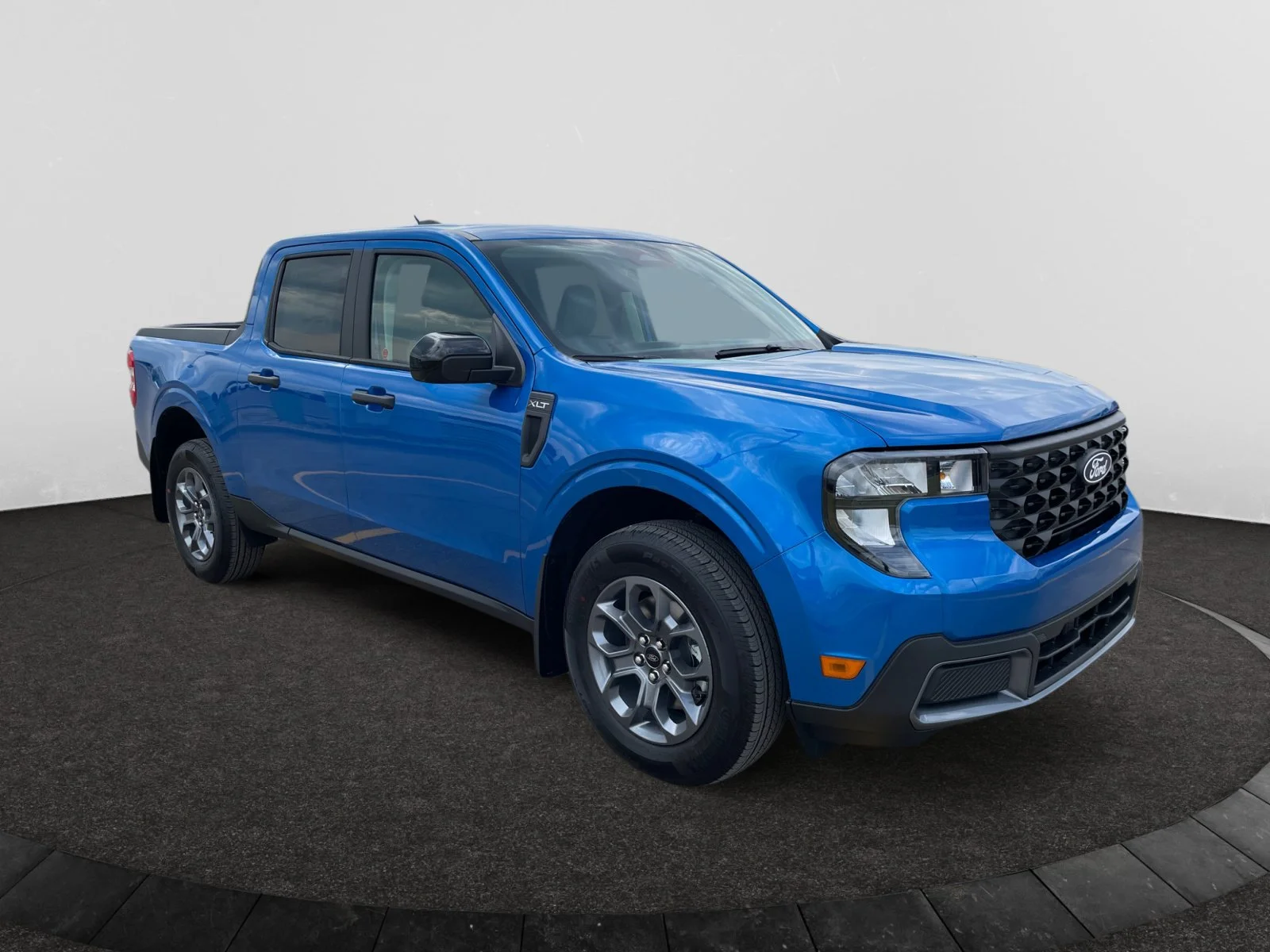 New 2026 Velocity Blue Ford XLT image 7
