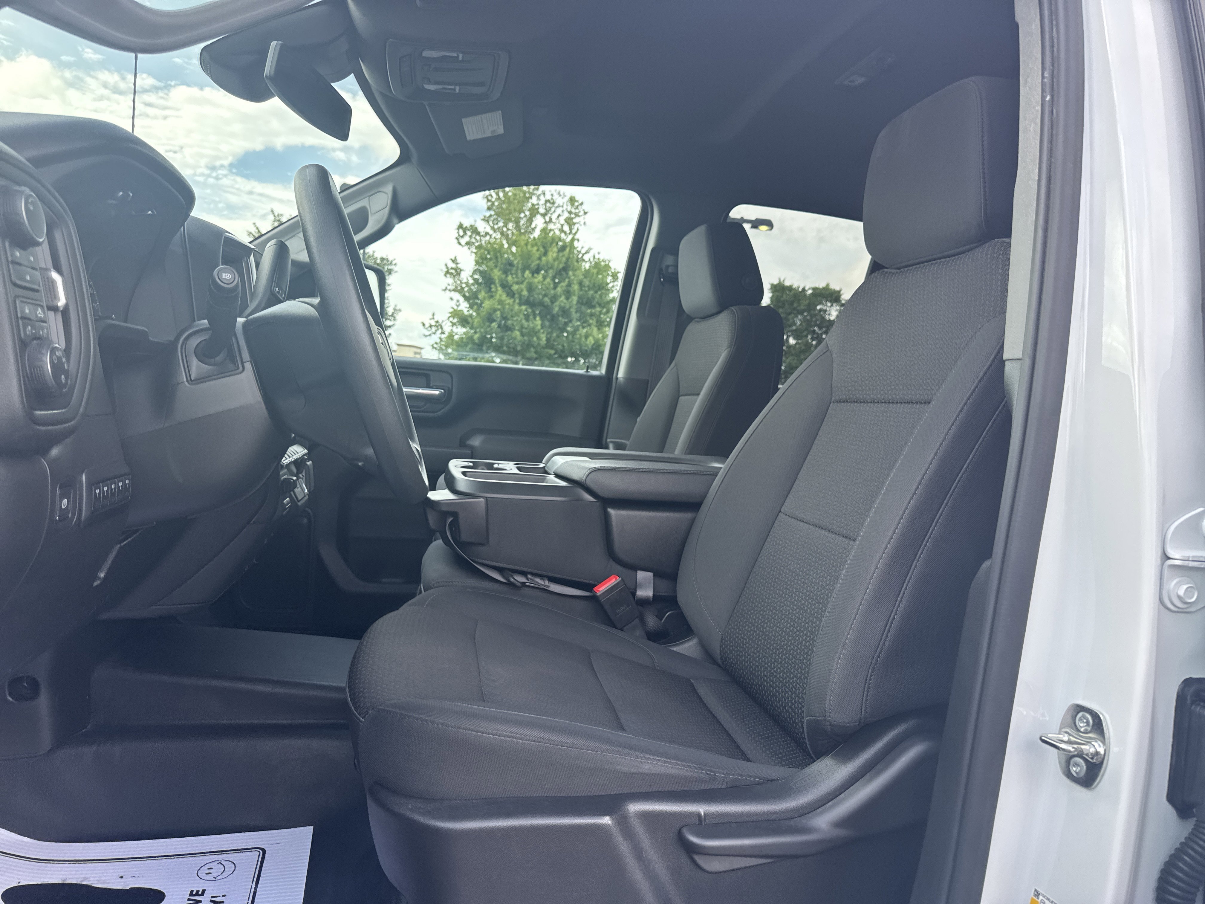 Used 2025 Summit White Chevrolet WT image 15