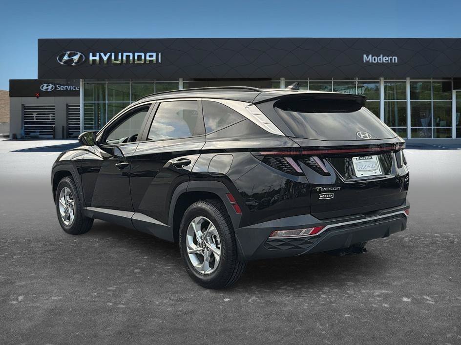 Used 2022 Phantom Black Hyundai SEL image 5