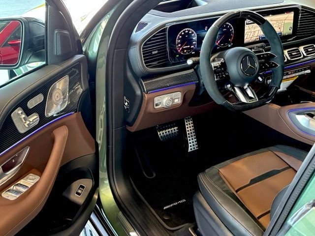 New 2026 MANUFAKTUR Ireland Mid Green Metallic Mercedes-Benz AMG® GLS 63 4MATIC+ SUV image 10
