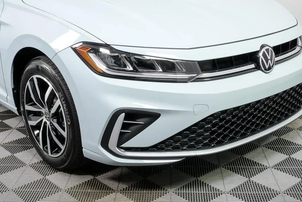 New 2026 Monument Gray Volkswagen SE image 35