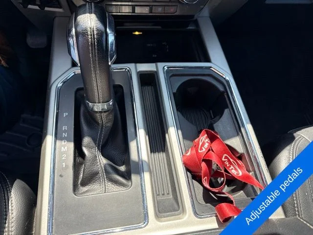 Used 2015 Red Ford Lariat image 17