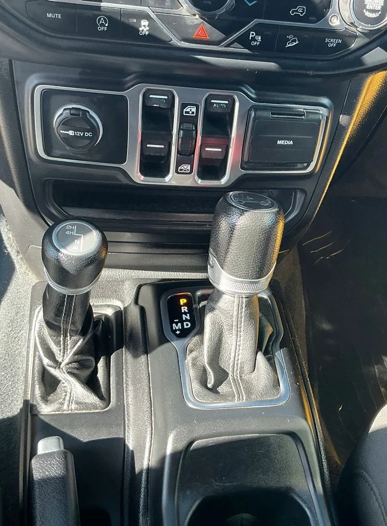Used 2018 Yellow Jeep Unlimited Sahara image 23