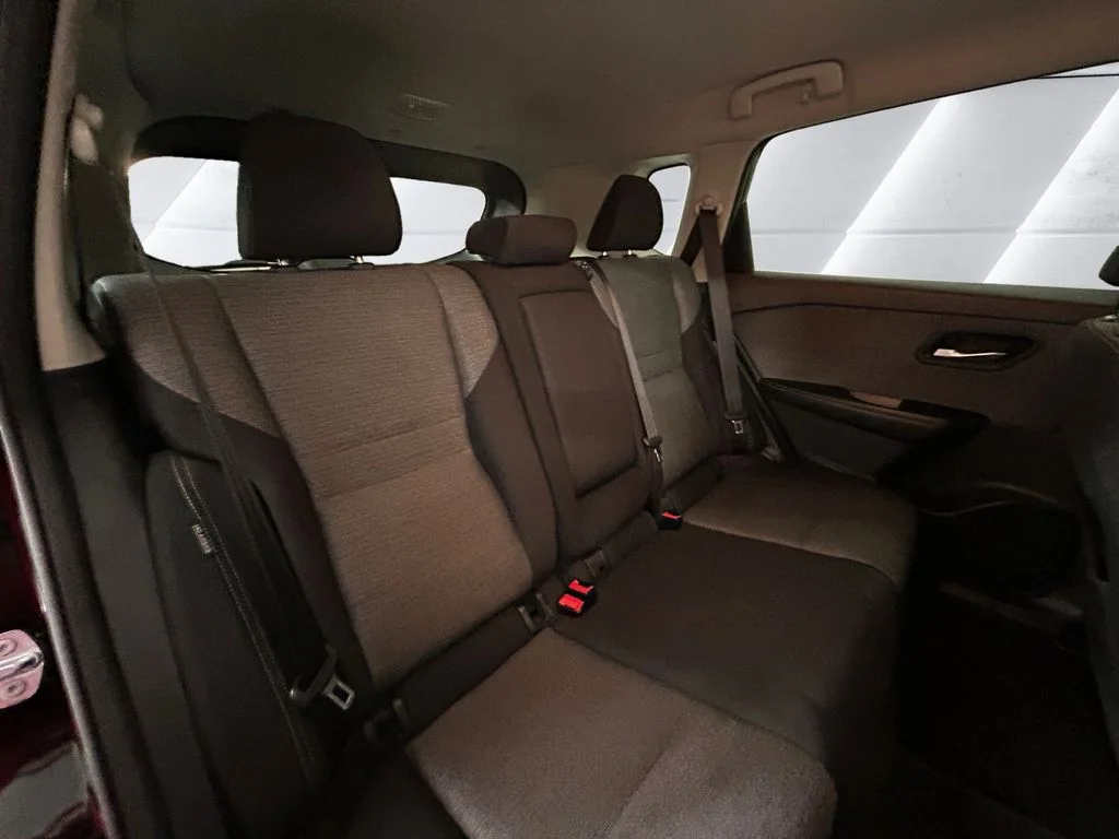 Used 2021 Black Nissan SV image 16