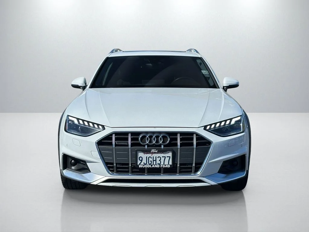 Used 2021 White Audi 45 Premium Plus image 4