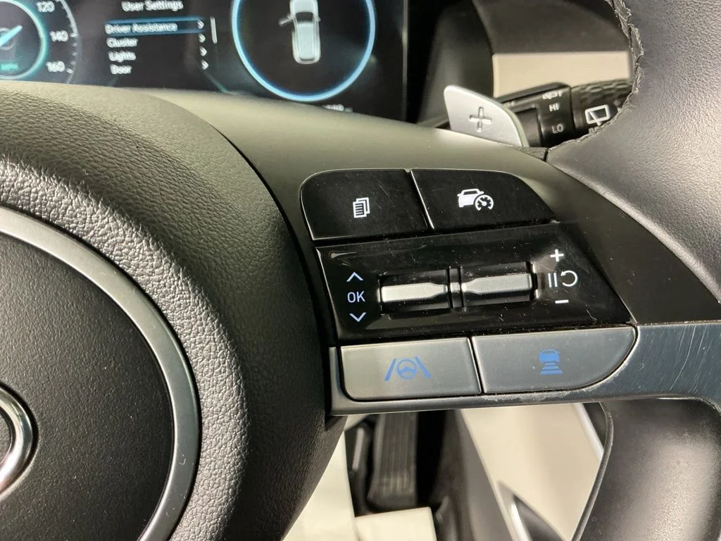 Certified Used 2022 Blue Hyundai SEL Convenience image 25