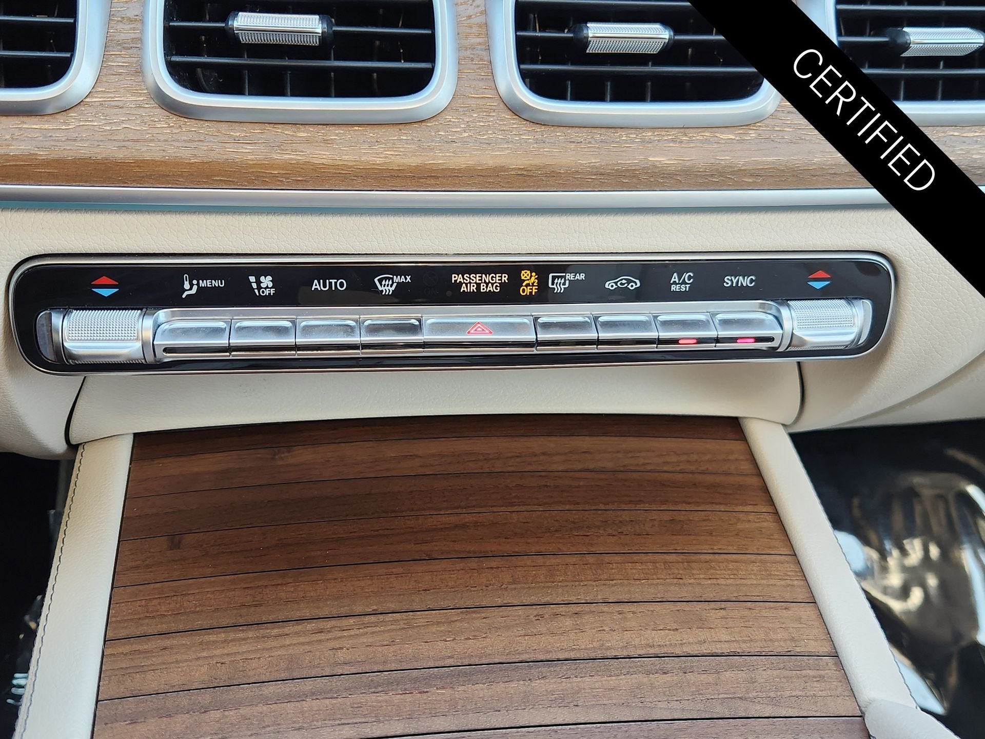 Certified Used 2022 Black Mercedes-Benz GLE 350 image 18