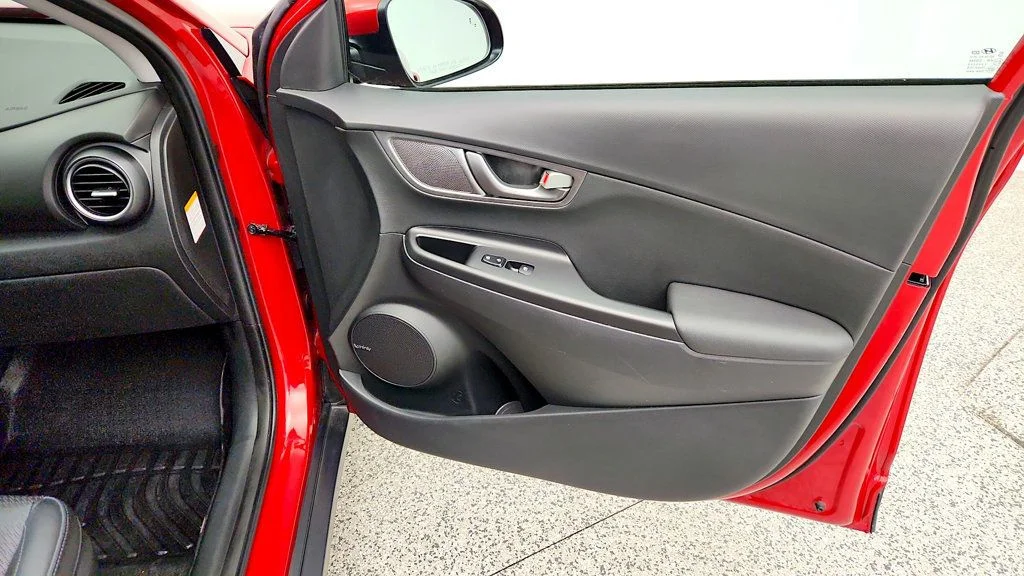 Used 2021 Pulse Red Hyundai Ultimate FWD image 26