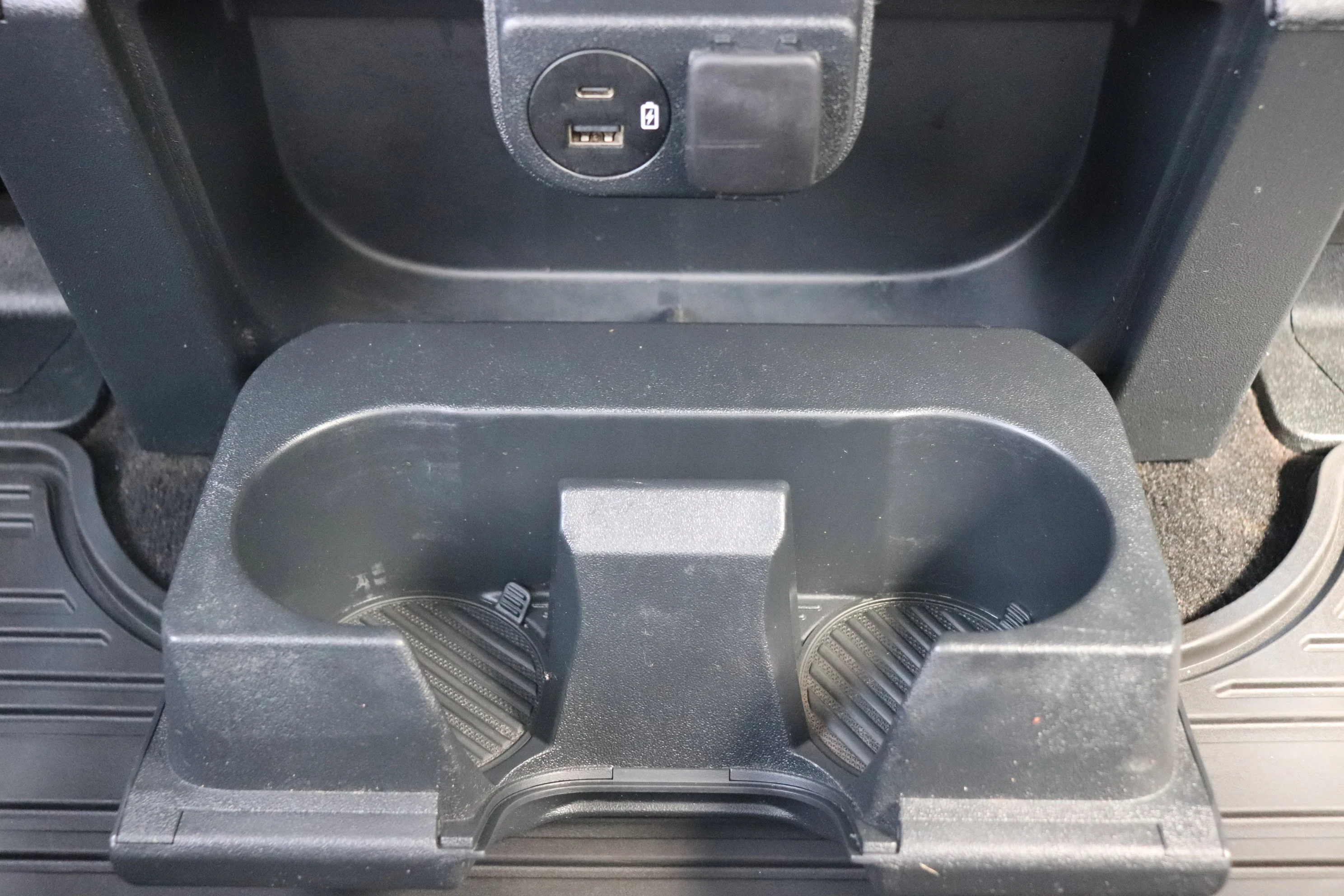 Used 2022 Gray Ford XLT 4WD SuperCrew 5.5