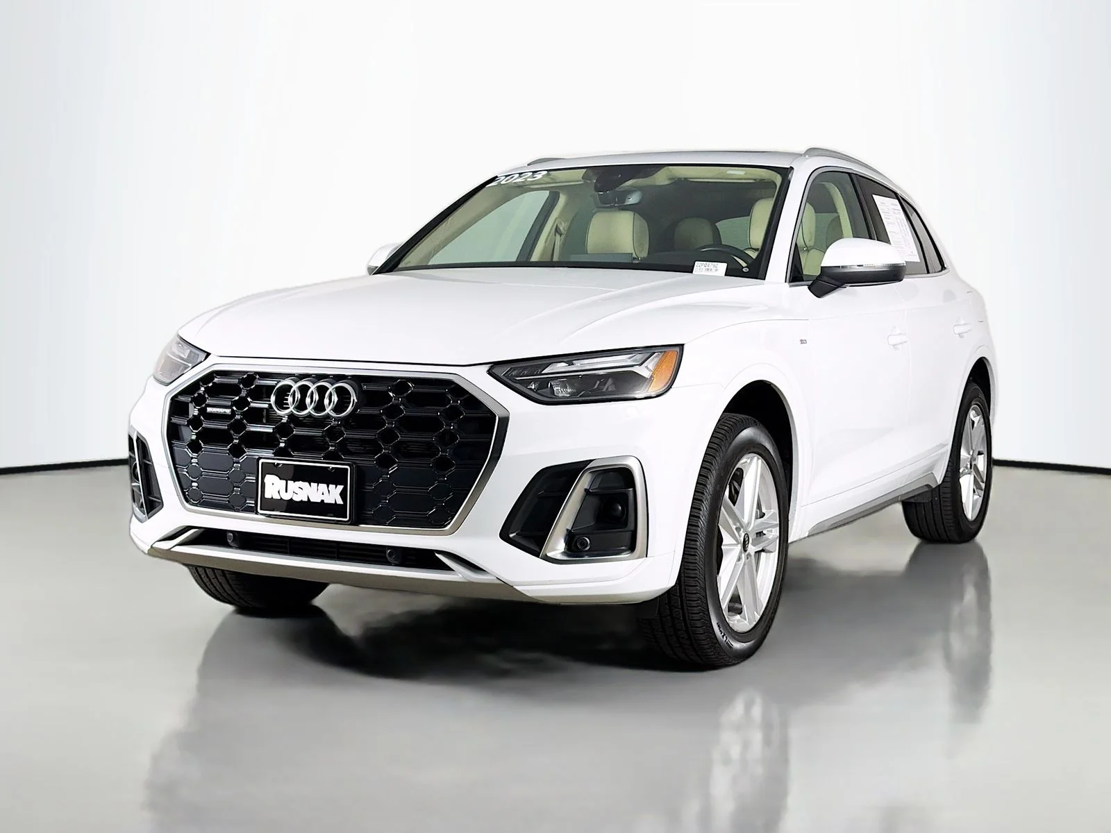 Used 2023 White Audi 55 Premium image 3