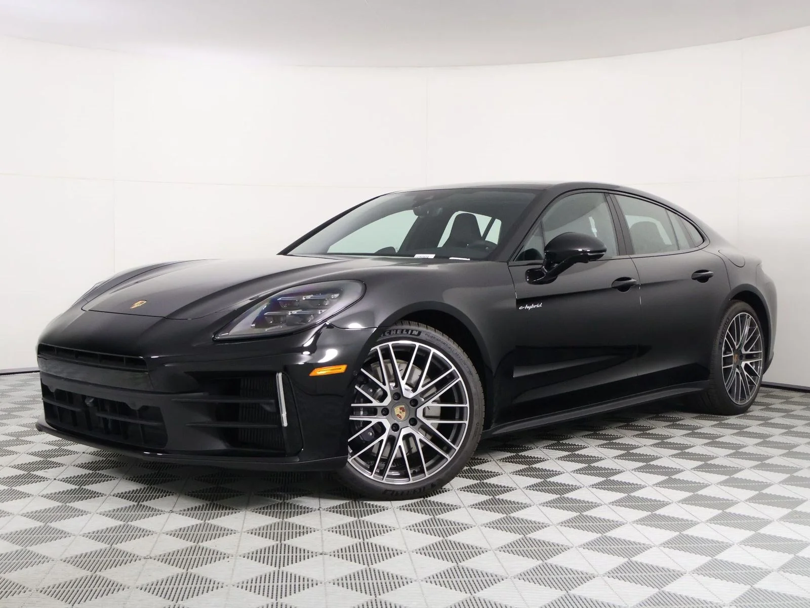 New 2026 Porsche Panamera E-Hybrid 4 AWD 