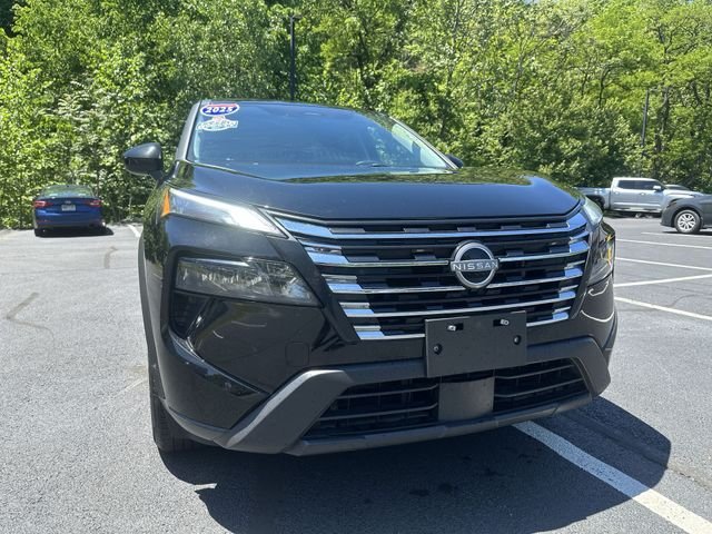 Used 2025 Black Nissan SV image 11