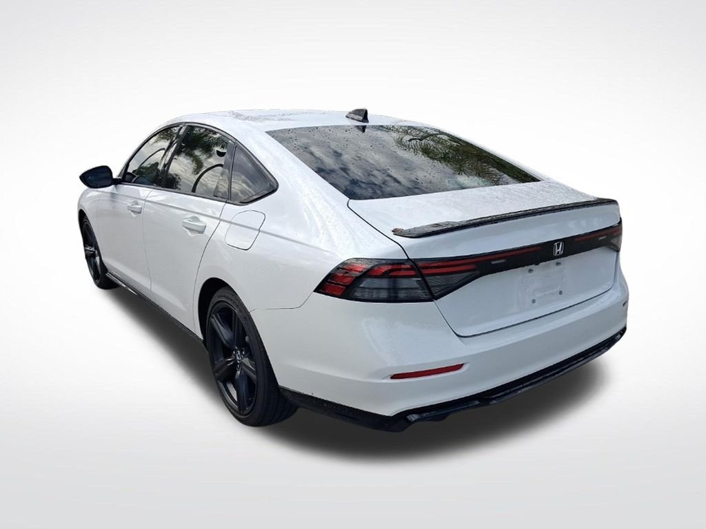 Used 2025  Honda Sport-L image 9