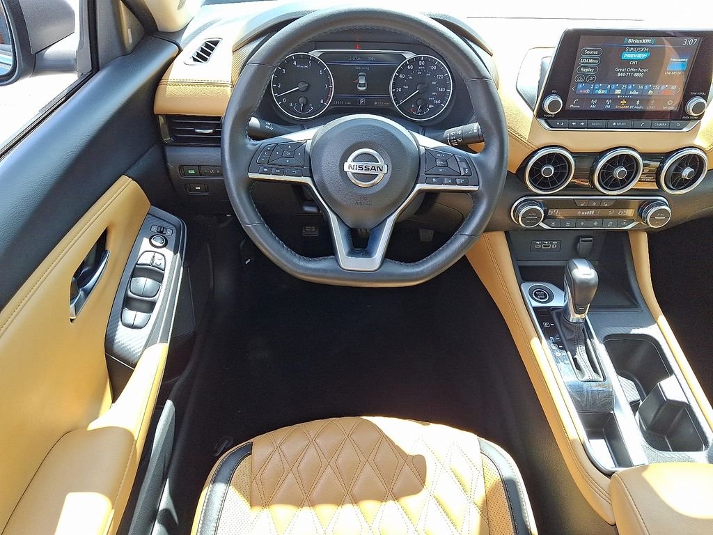 Used 2023 Gray Nissan SV image 12