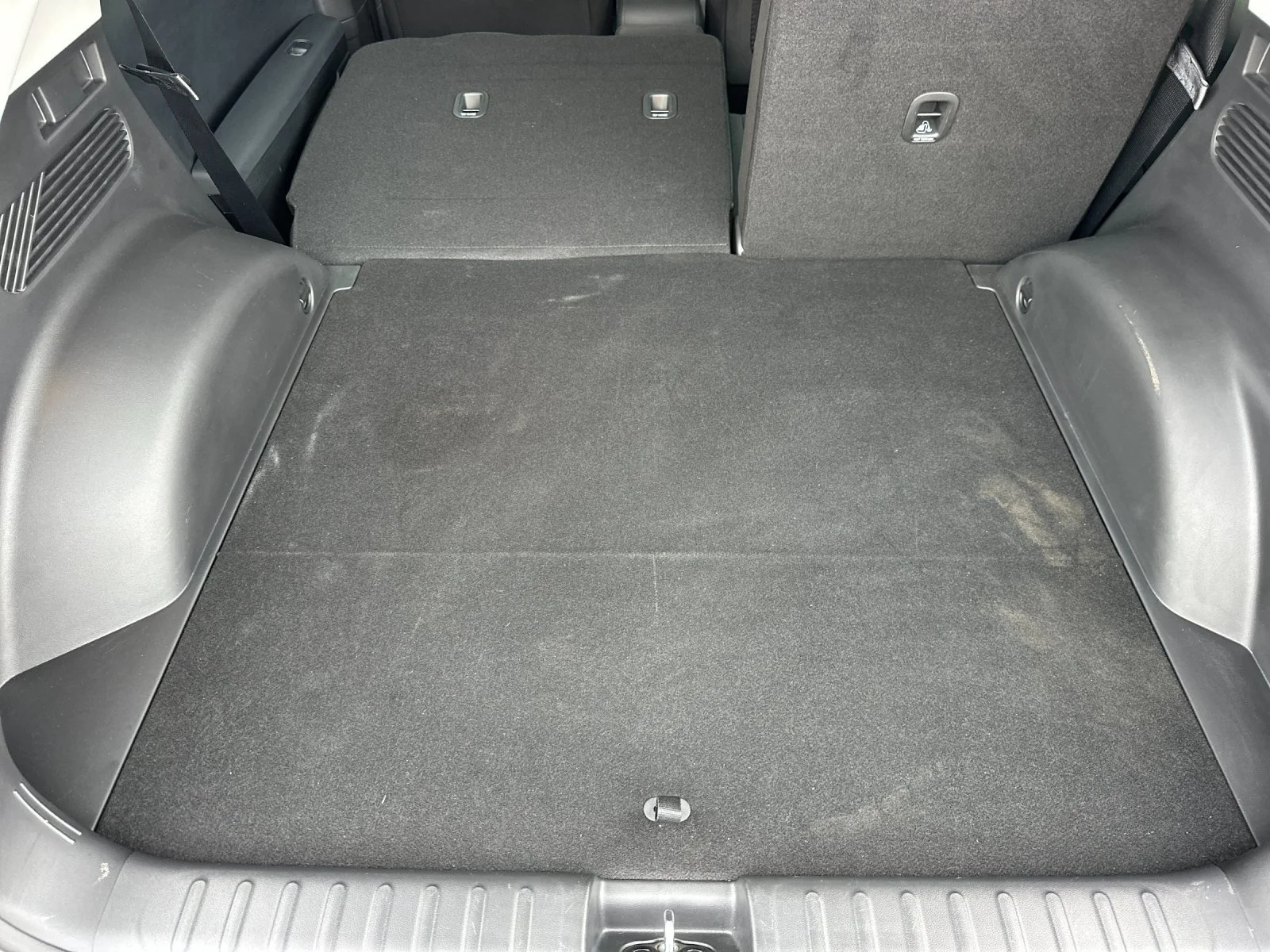 Used 2024 Gray Hyundai SEL image 15