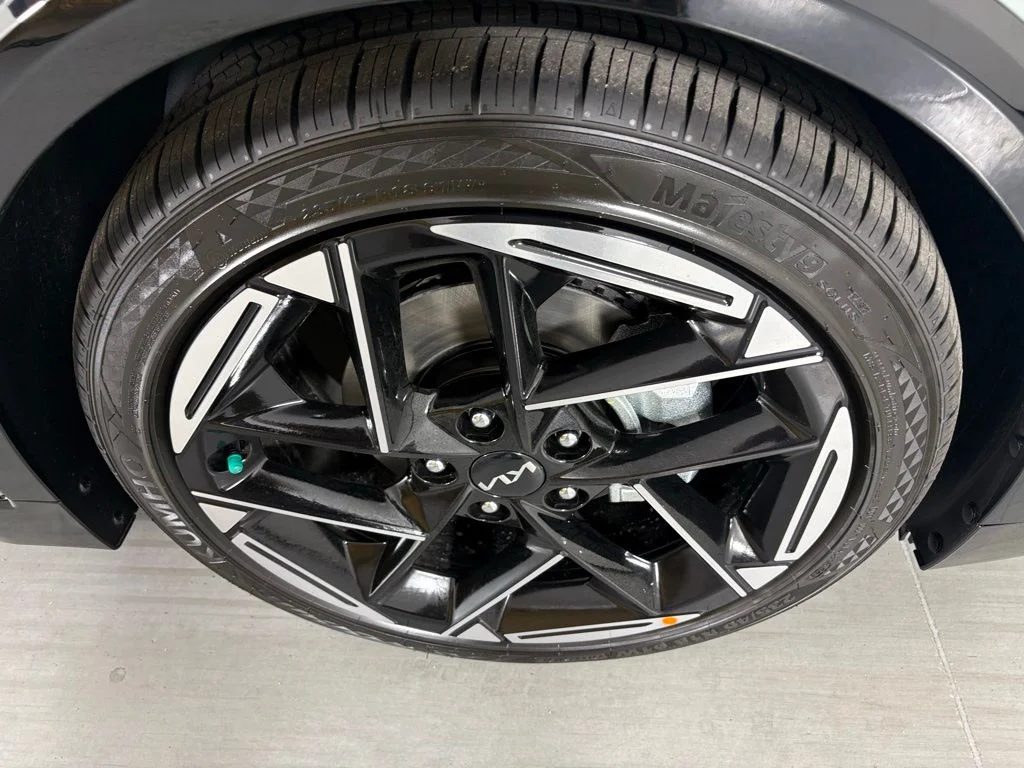 New 2026  Kia GT-Line image 10