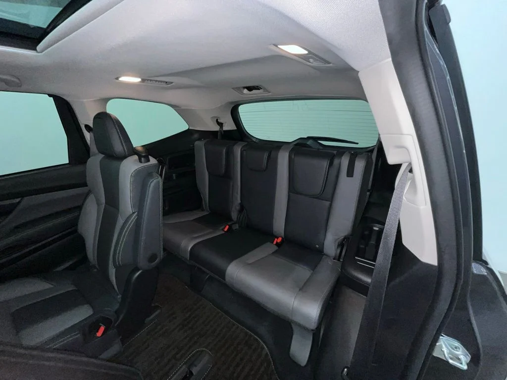Used 2023 Gray Subaru Onyx Edition image 19