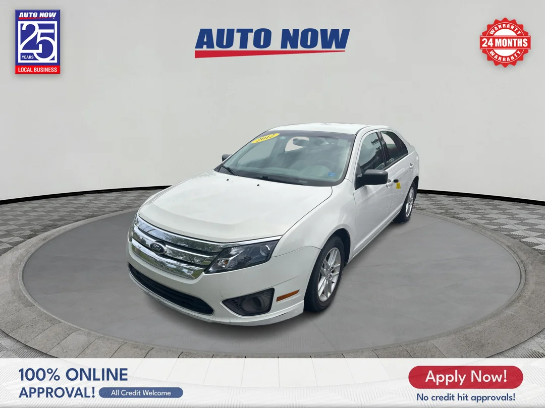 2012 Ford Fusion I-4 S's photo