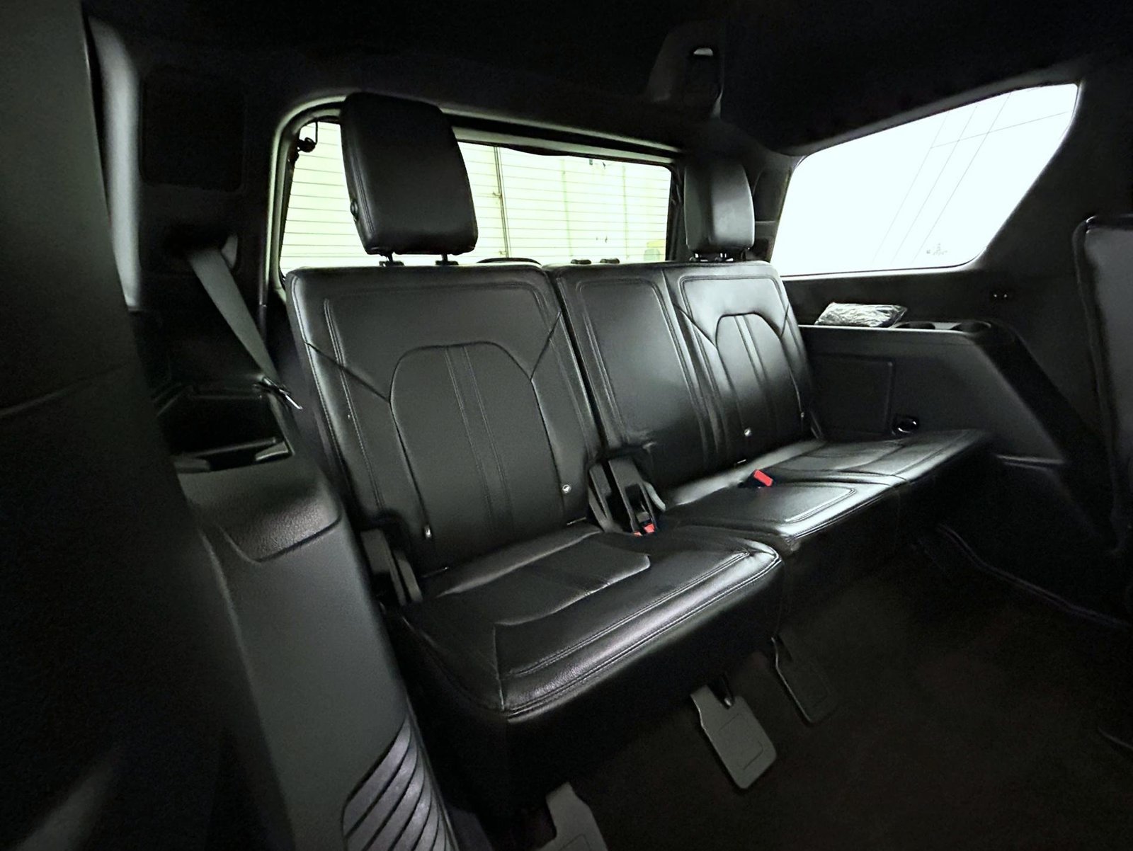 Used 2020 Silver Ford Limited image 24